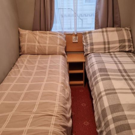 8 Birth Caravans Hire Caravan Number C4 Скегнесс Экстерьер фото