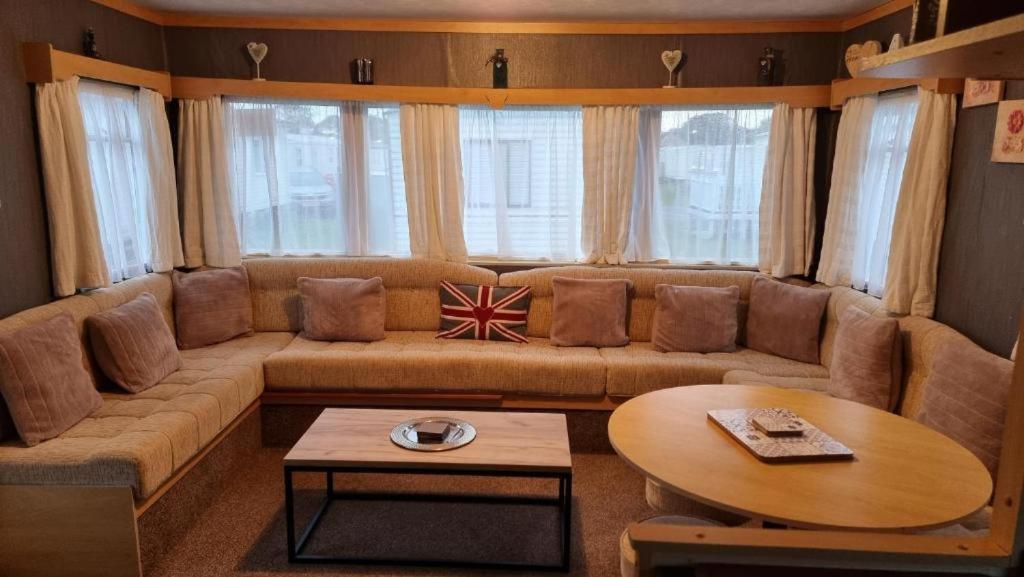 8 Birth Caravans Hire Caravan Number C4 Скегнесс Экстерьер фото